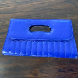 Blue clutch